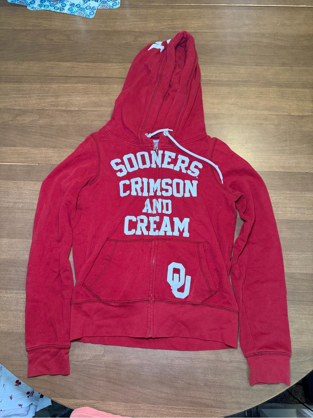 Victoria's Secret PINK x 5th & Ocean Oklahoma Sooners Full Zip Hoodie - Crimson,